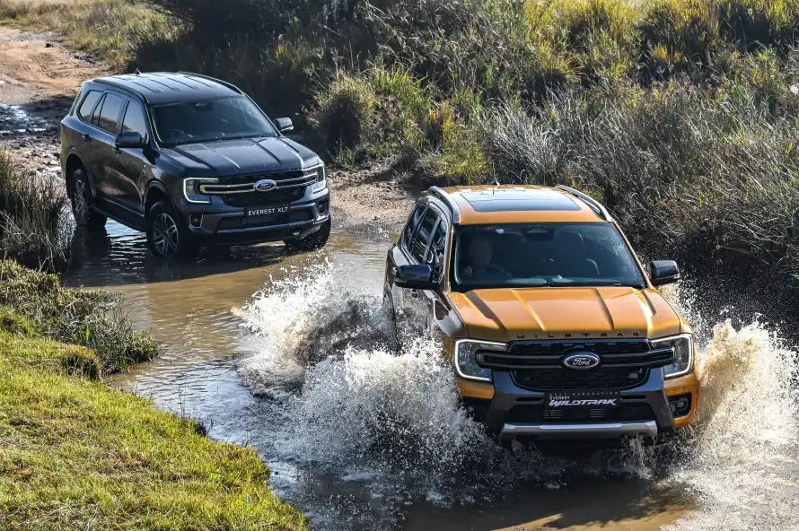 Ford Ford Everest 2.0L BIT SPORT 4X2 10AT Variant Image