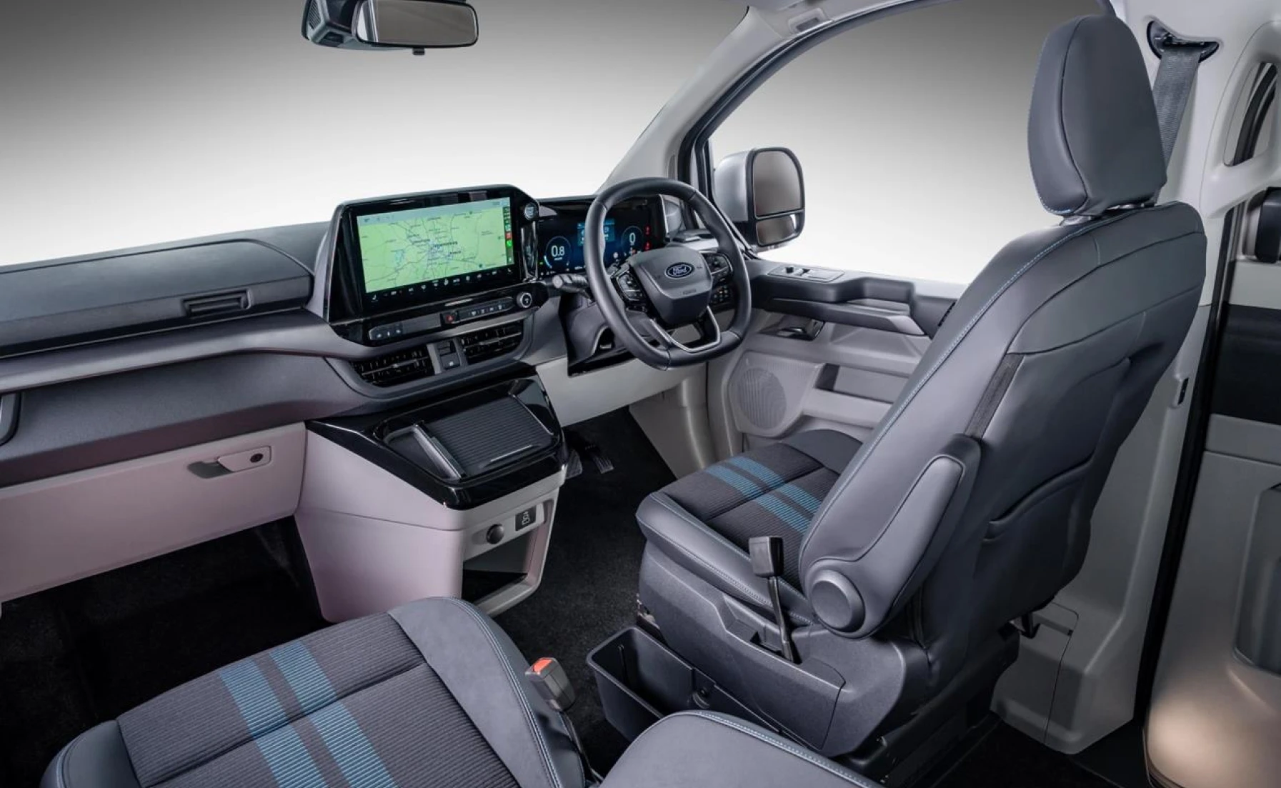 Ford Ford Tourneo Custom 2.0SiT Sport 8AT Variant Image